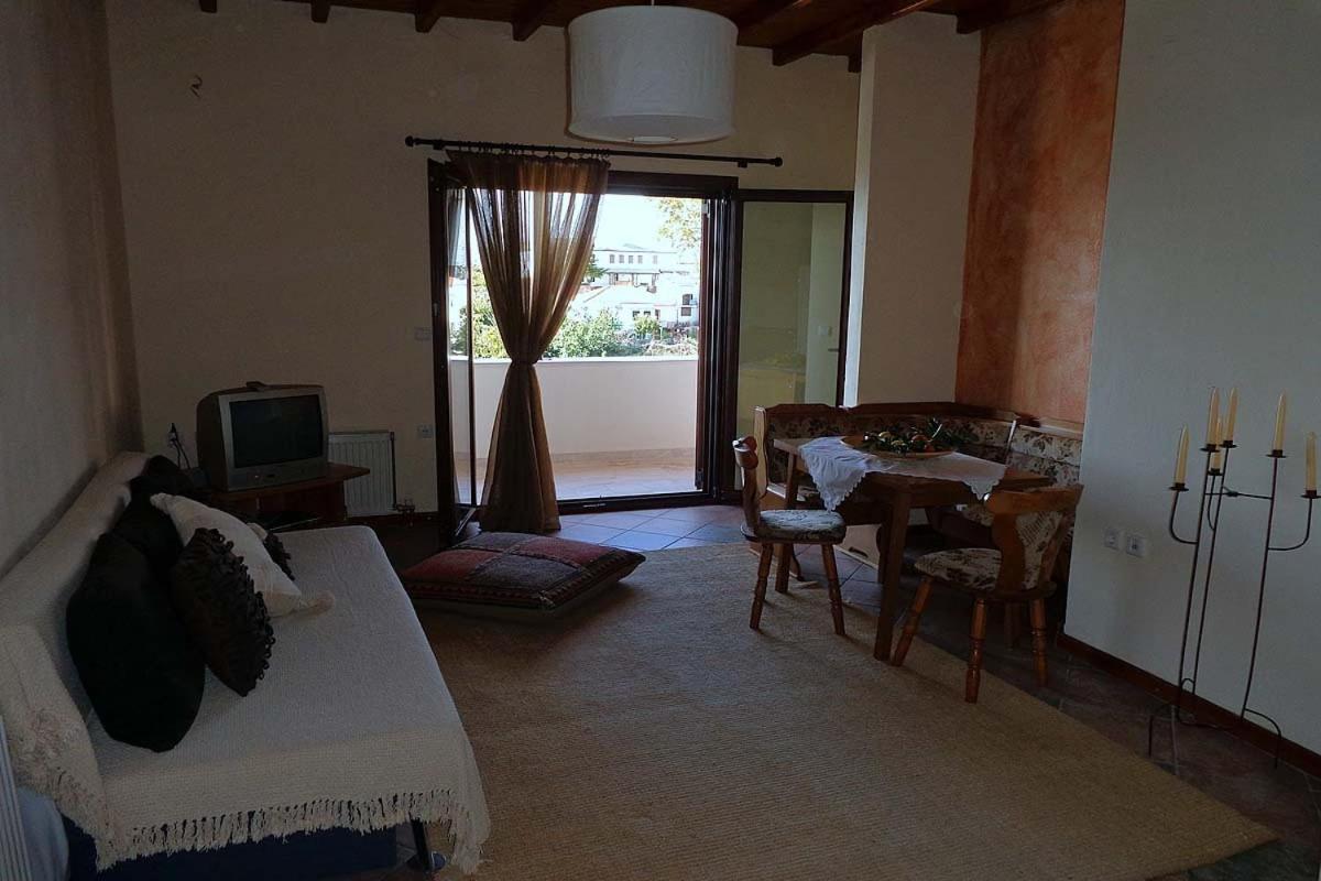 פורטאריה Klio Guesthouse מראה חיצוני תמונה